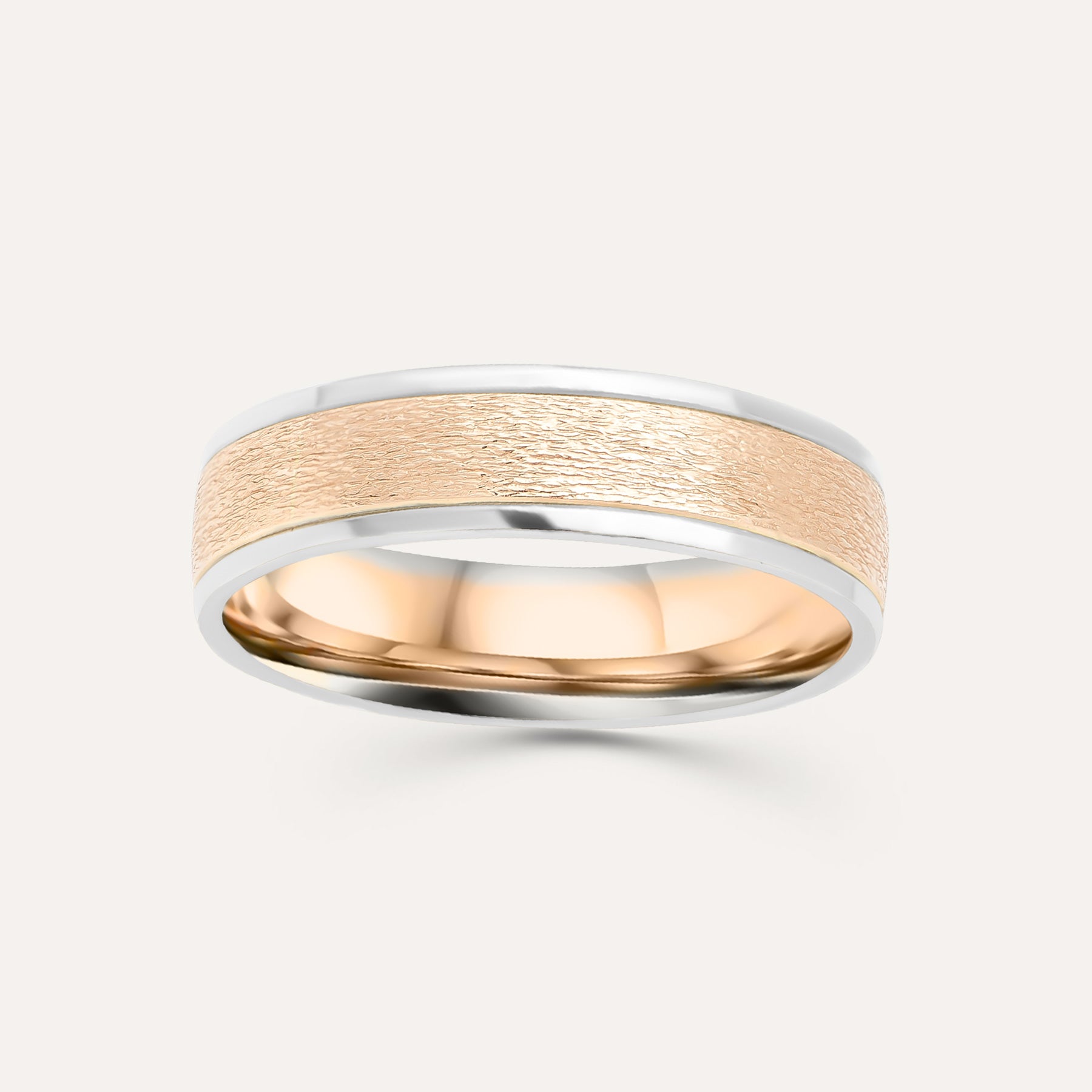 Auksinis Vestuvinis Žiedas „Su Raukšlėtu Raudonu Auksu ir Balto Aukso Kraštais- 6mm“