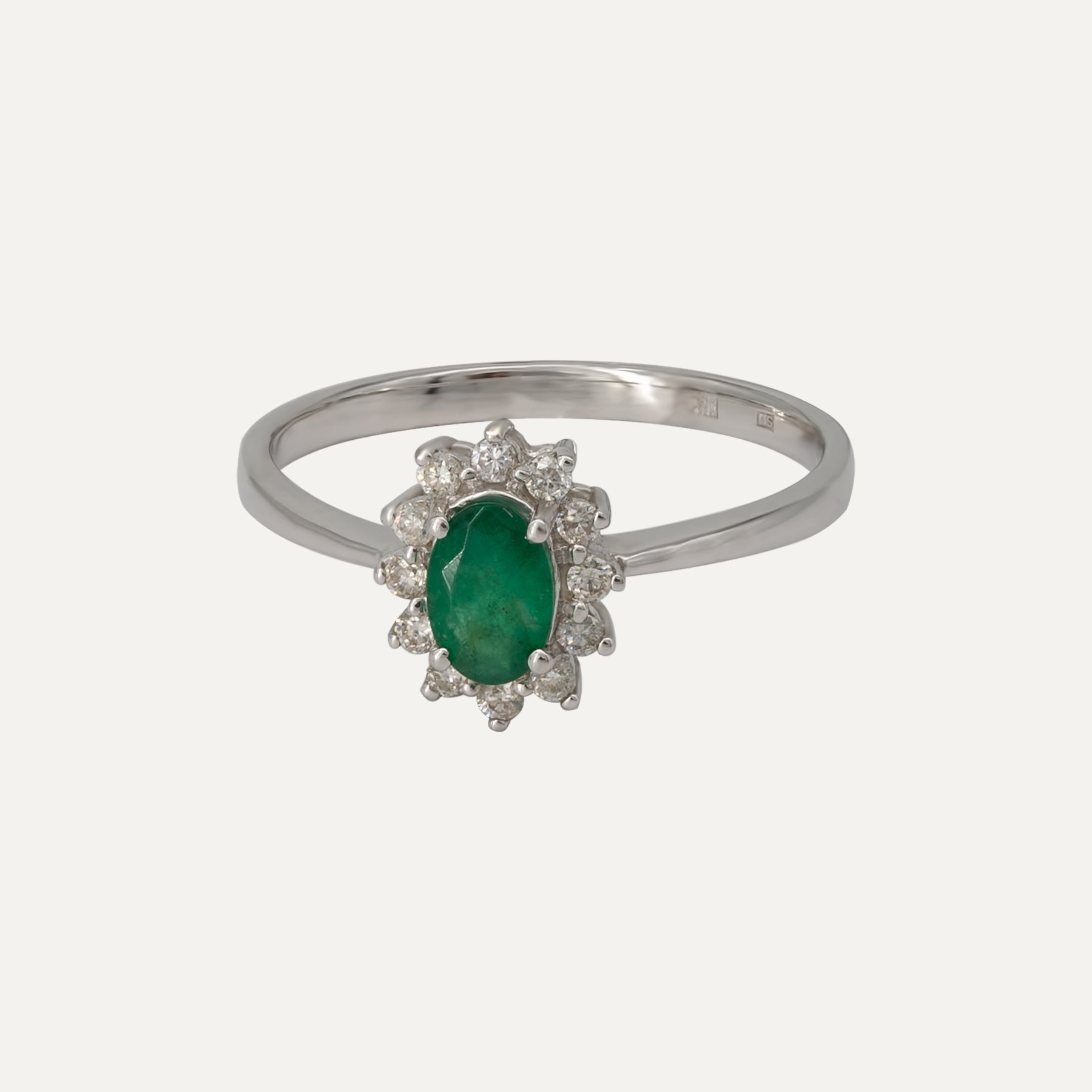 Auksinis Žiedas „Su Smaragdu ir Briliantais“