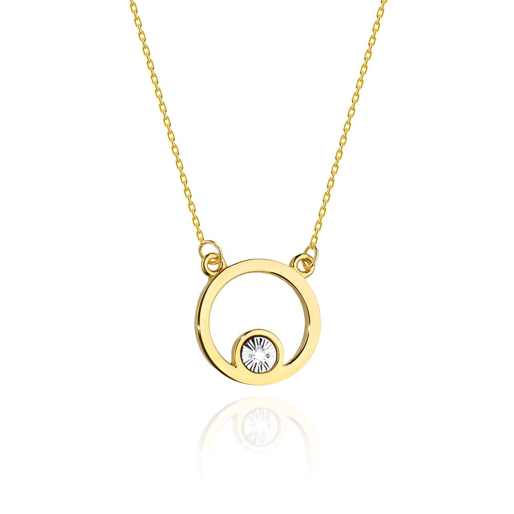 Gold Chain With Diamond Pendant
