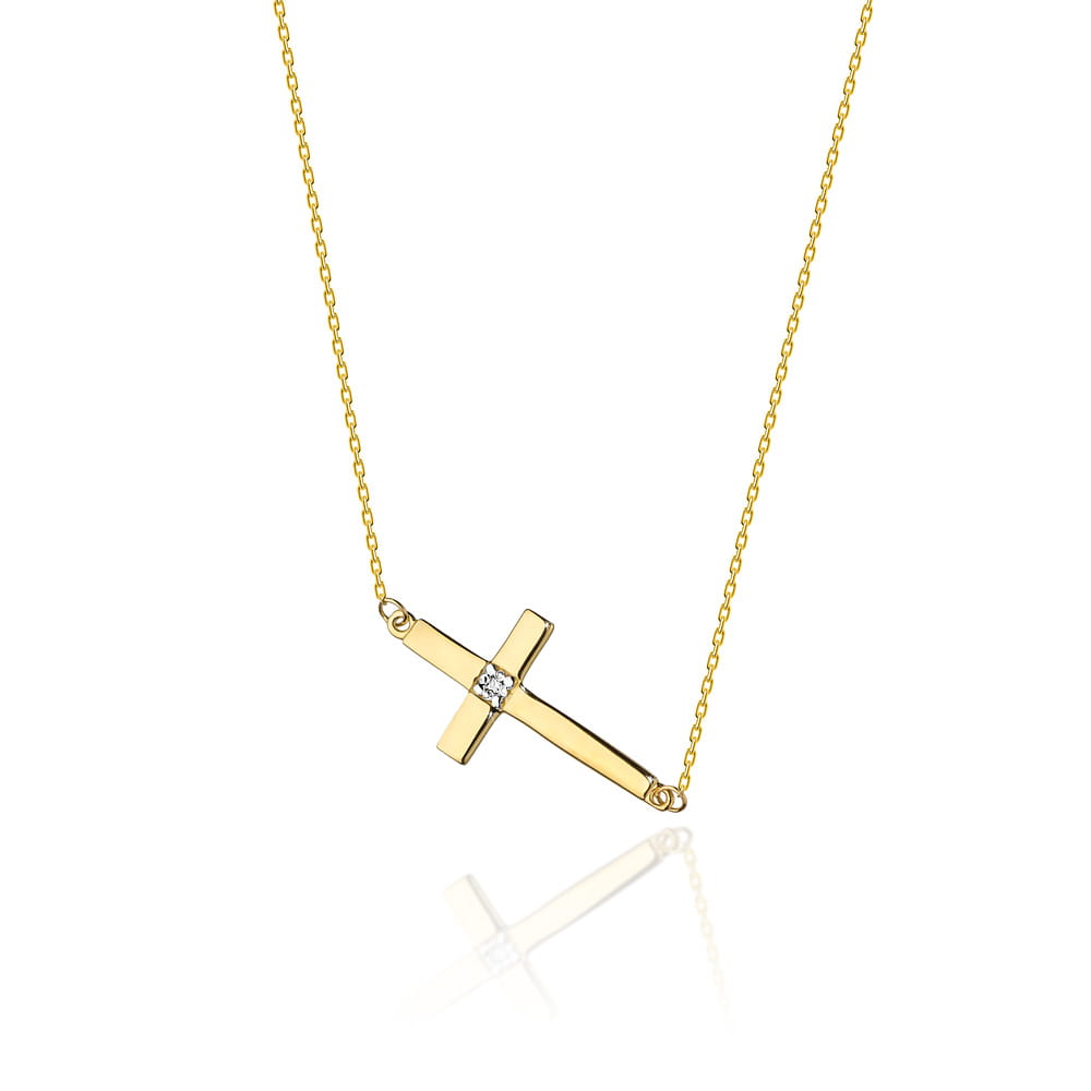 Gold Chain With Diamond Pendant