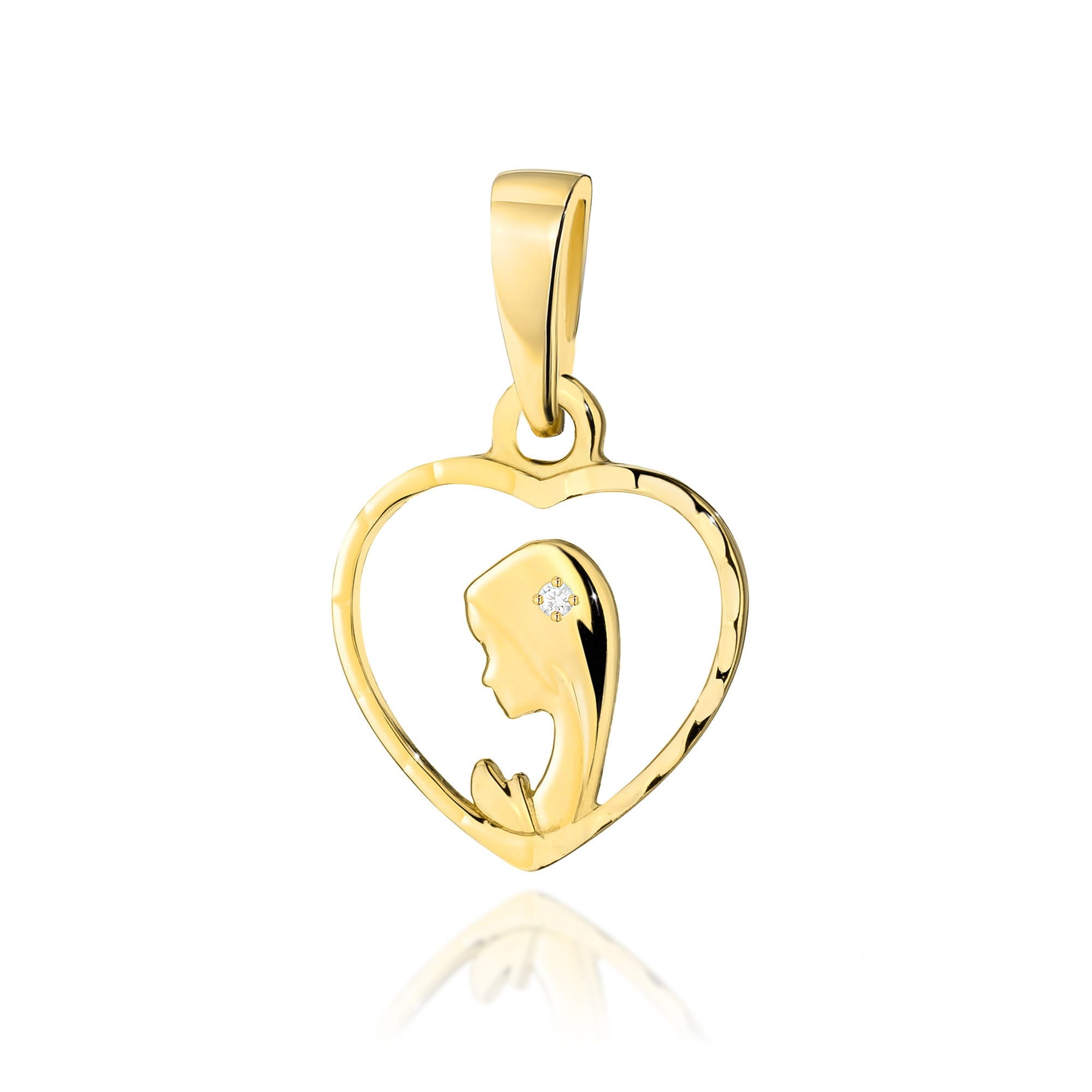 Gold Pendant With Diamond