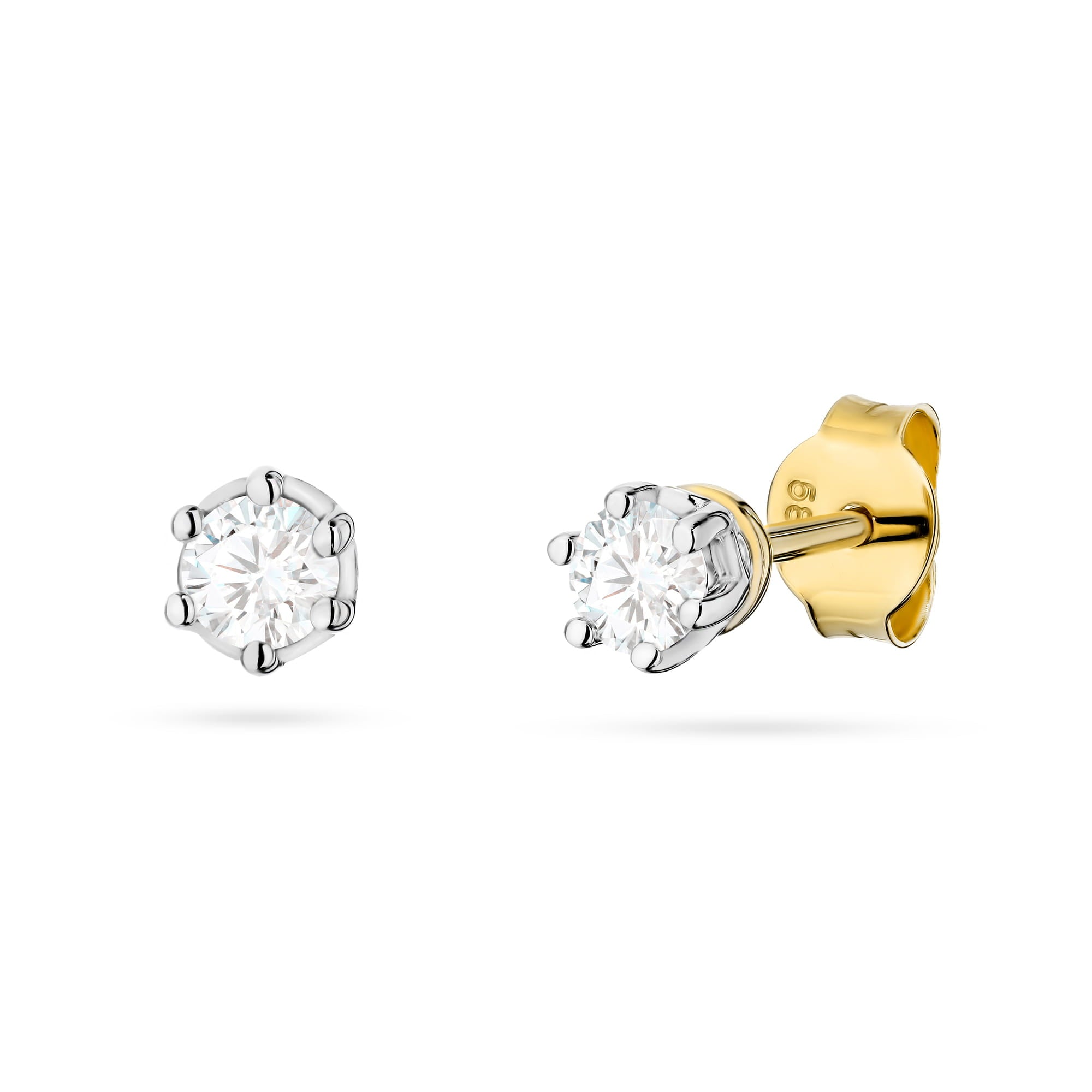 Gold Earrings With Lab-Grown Diamonds