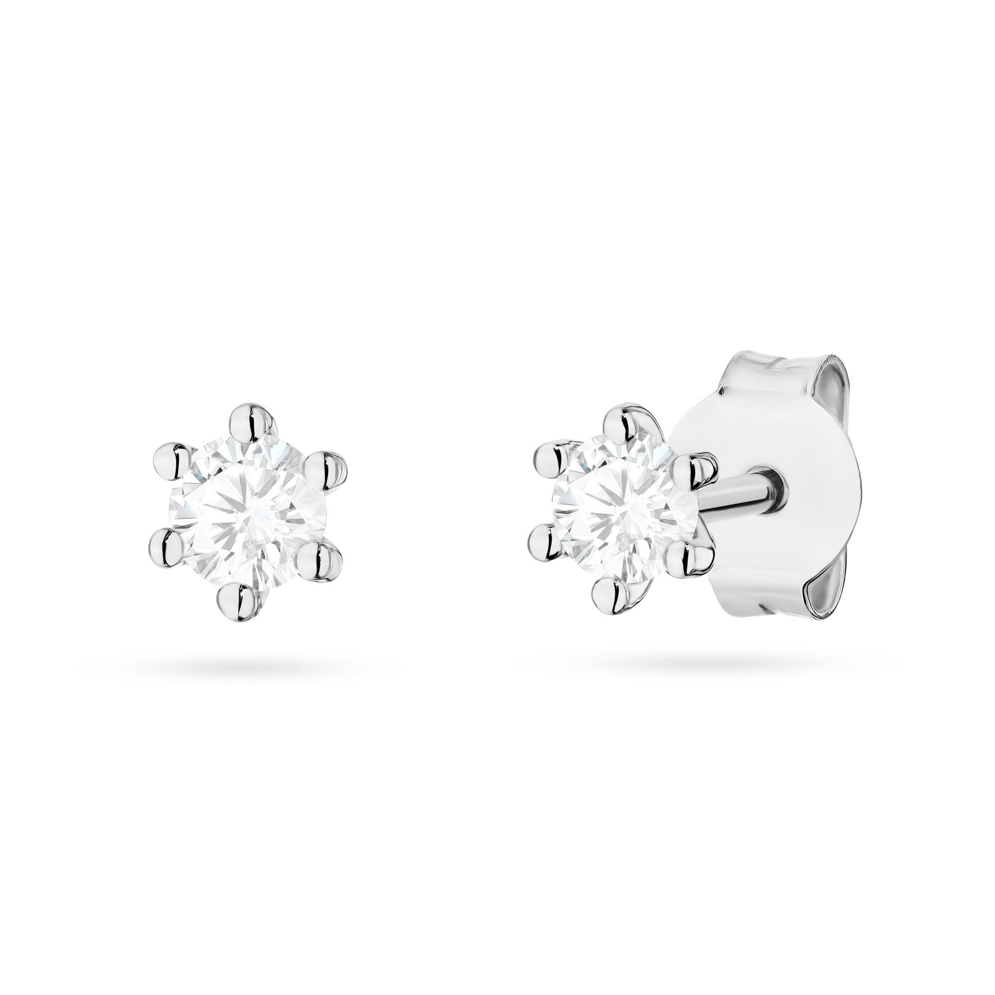 Gold Earrings With Lab-Grown Diamonds