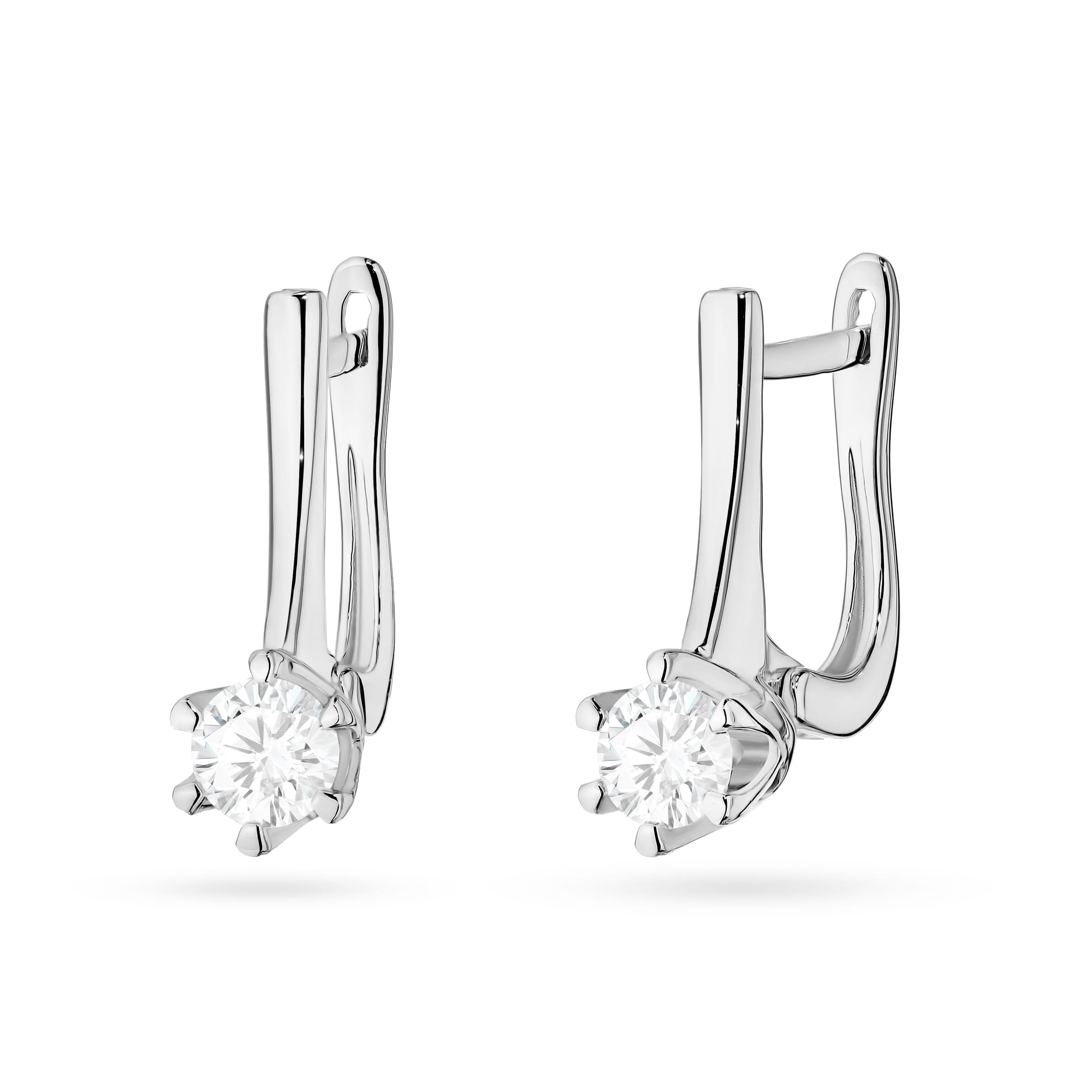 Gold Earrings With Lab-Grown Diamonds