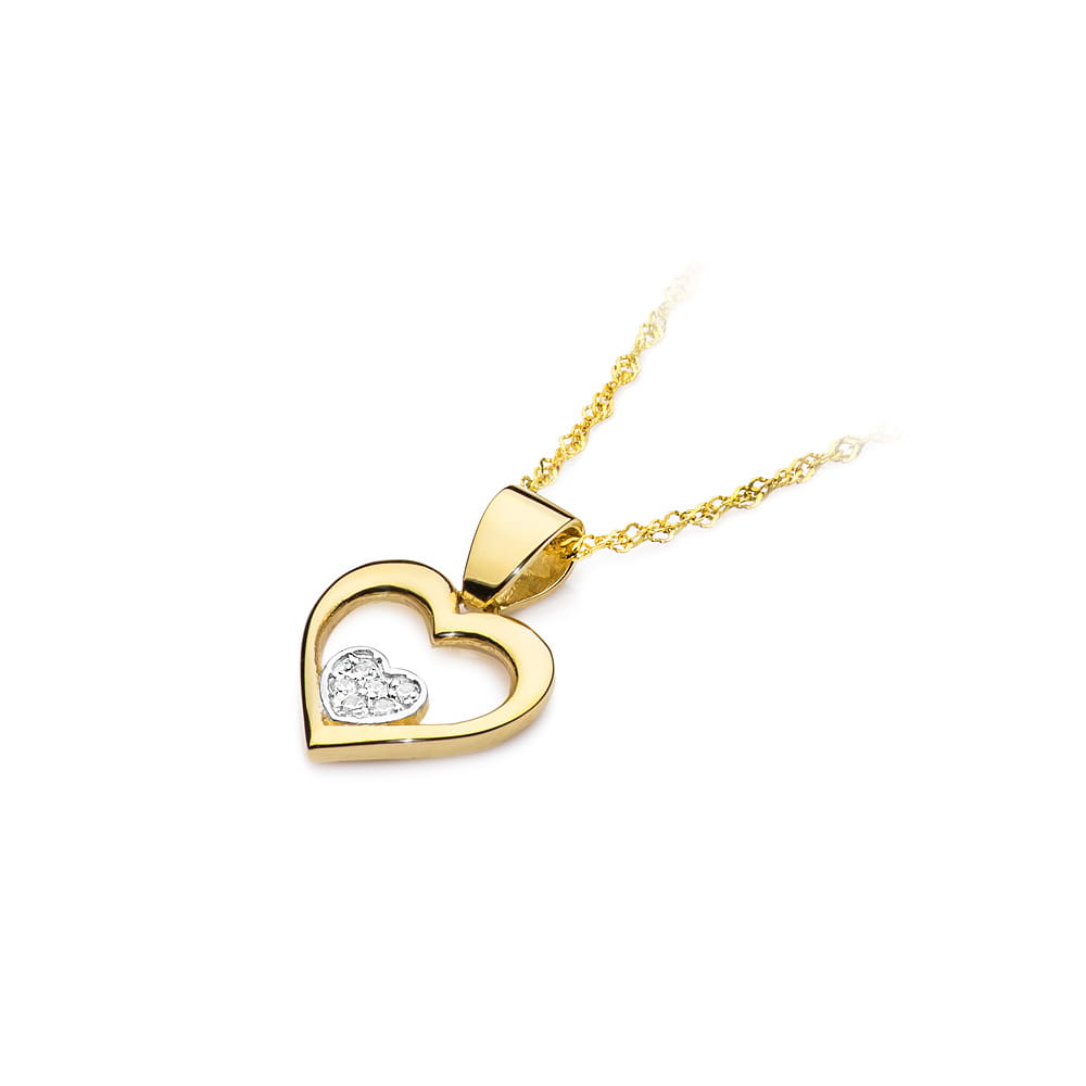 Gold Pendant With Diamonds
