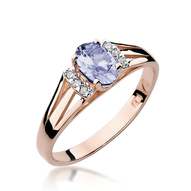 Gold Ring With Tanzanite And Diamonds
