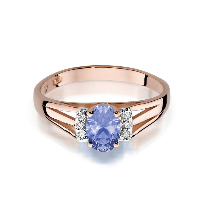 Gold Ring With Tanzanite And Diamonds