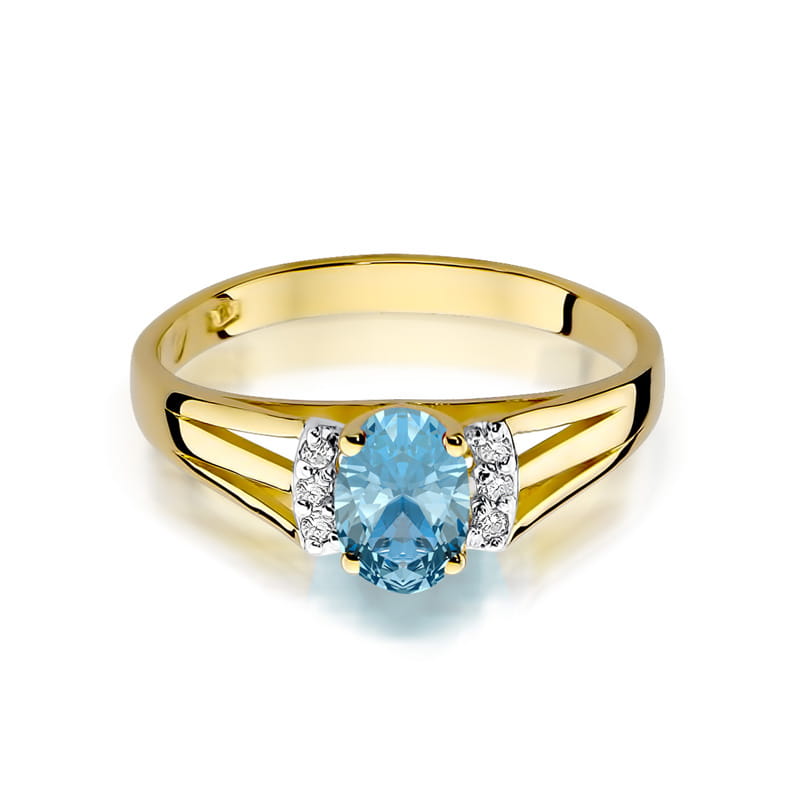 Gold Ring With Topaz And Diamonds