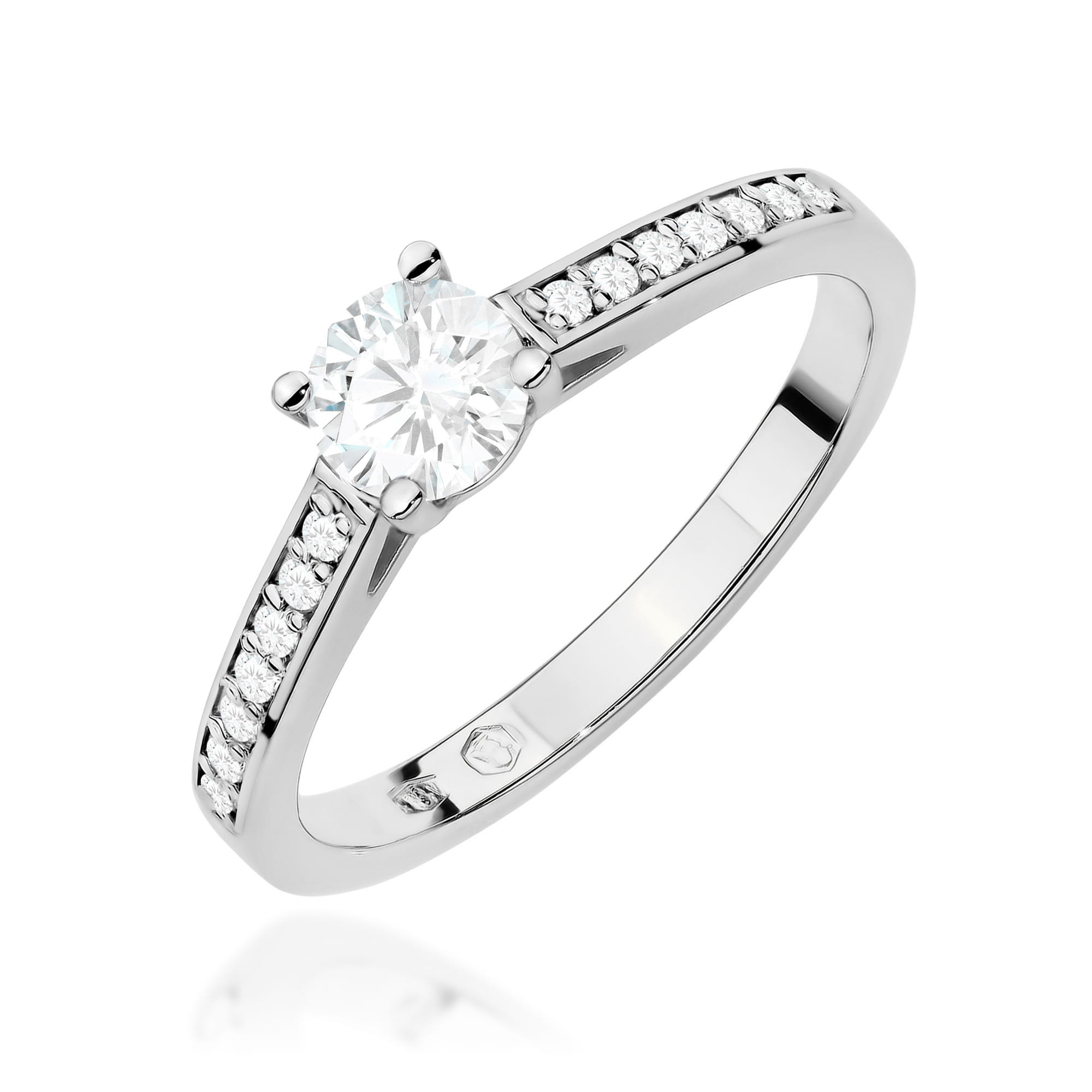 Auksinis Žiedas Su Labaratoriniais Deimantais