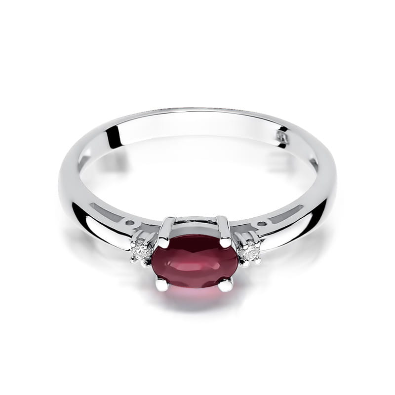 Auksinis Žiedas Su Rubinu Ir Deimantais