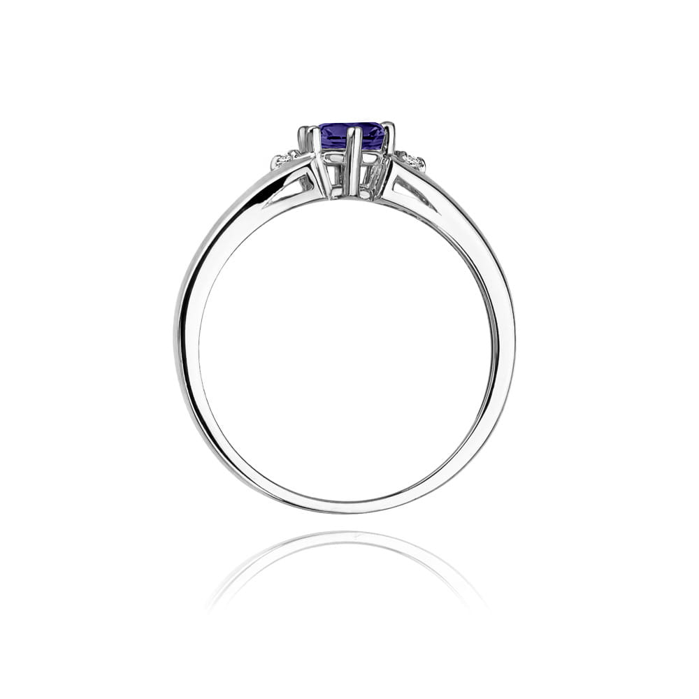 Gold Ring With Tanzanite And Diamonds