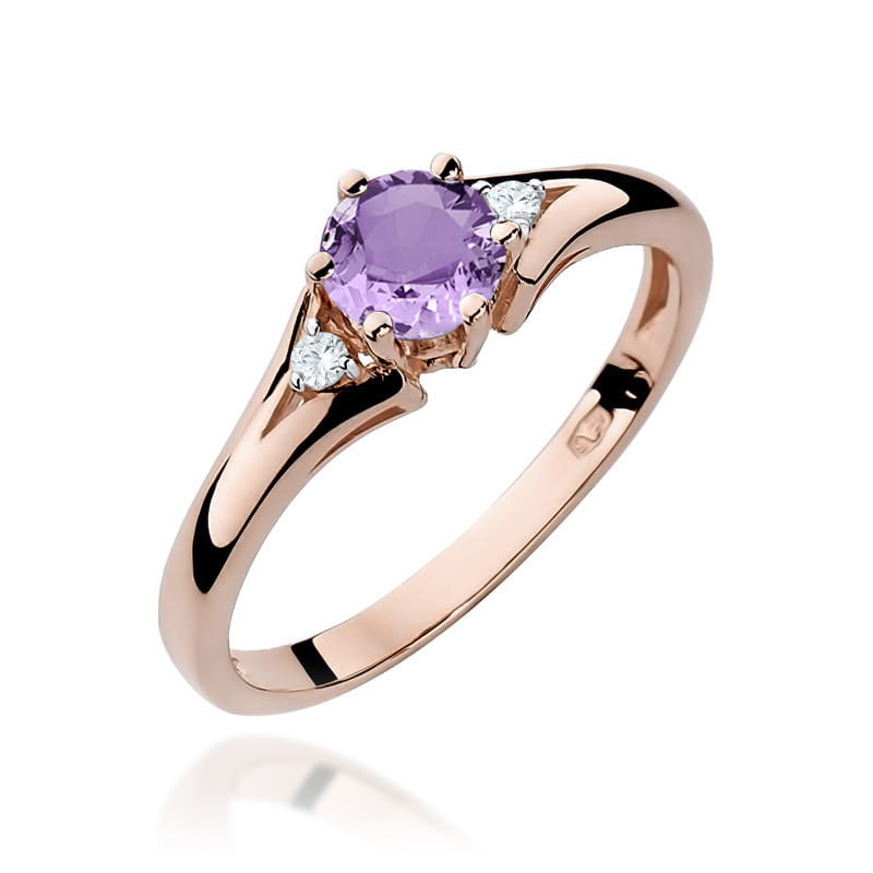 Gold Ring With Amethyst And Diamonds