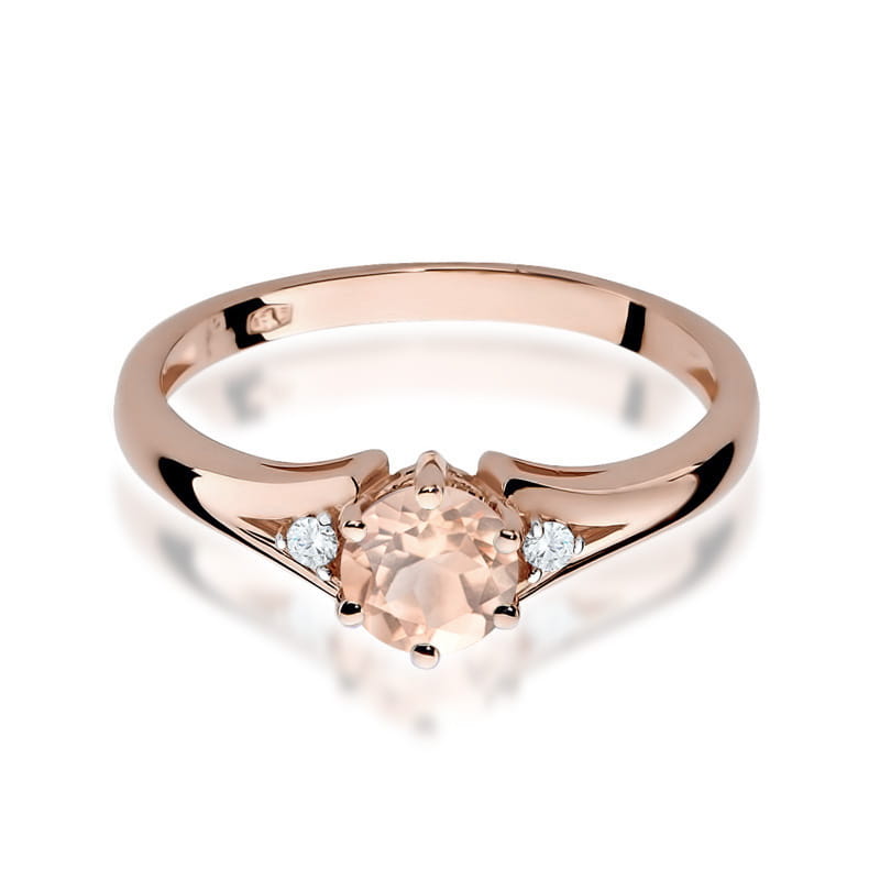 Gold Ring With Morganite And Diamonds