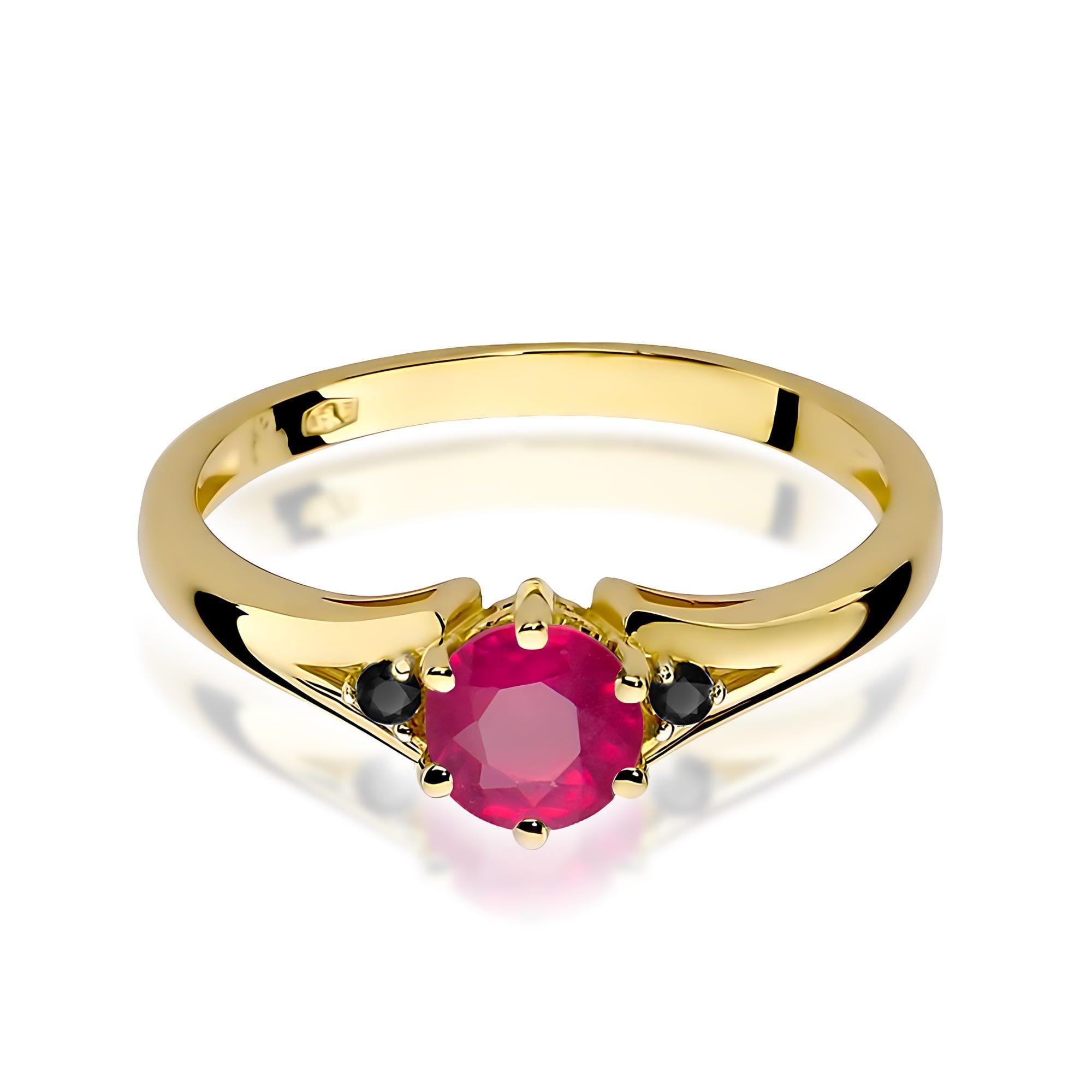 Gold Ring With Ruby And Black Diamonds