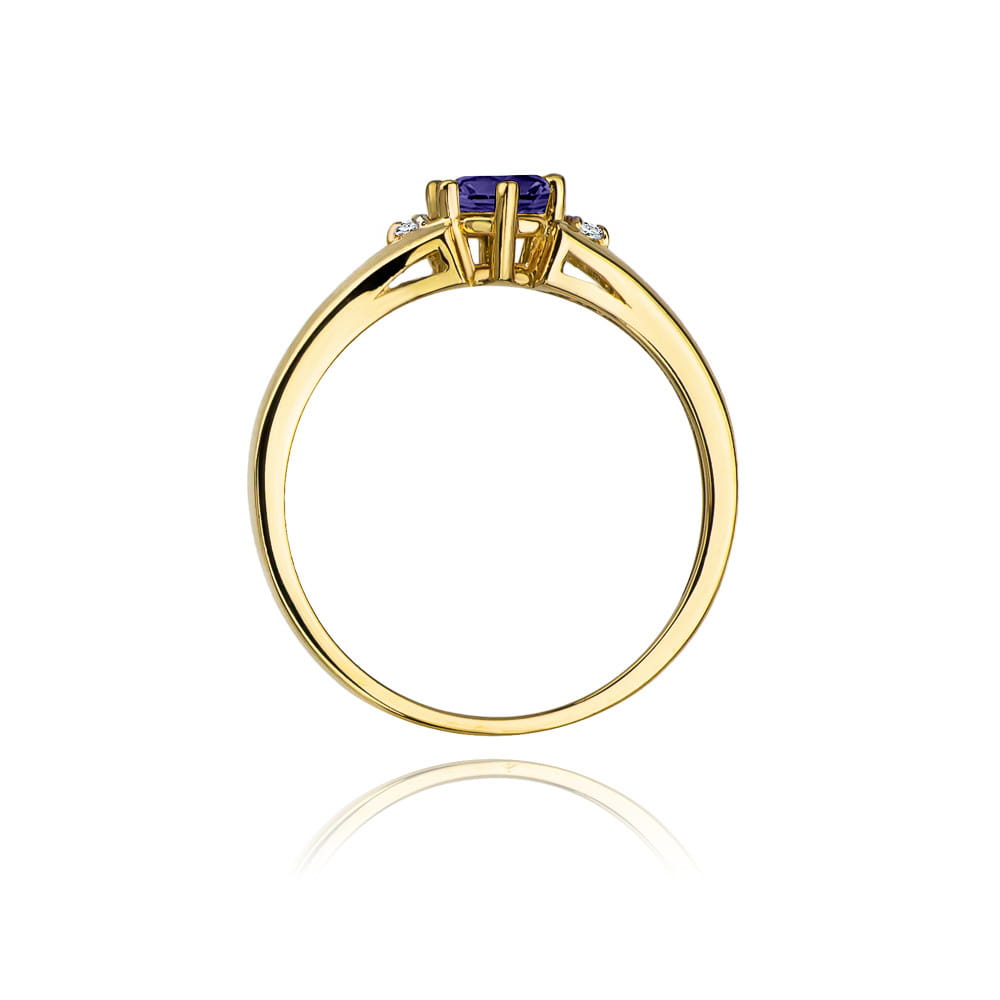 Gold Ring With Tanzanite And Diamonds