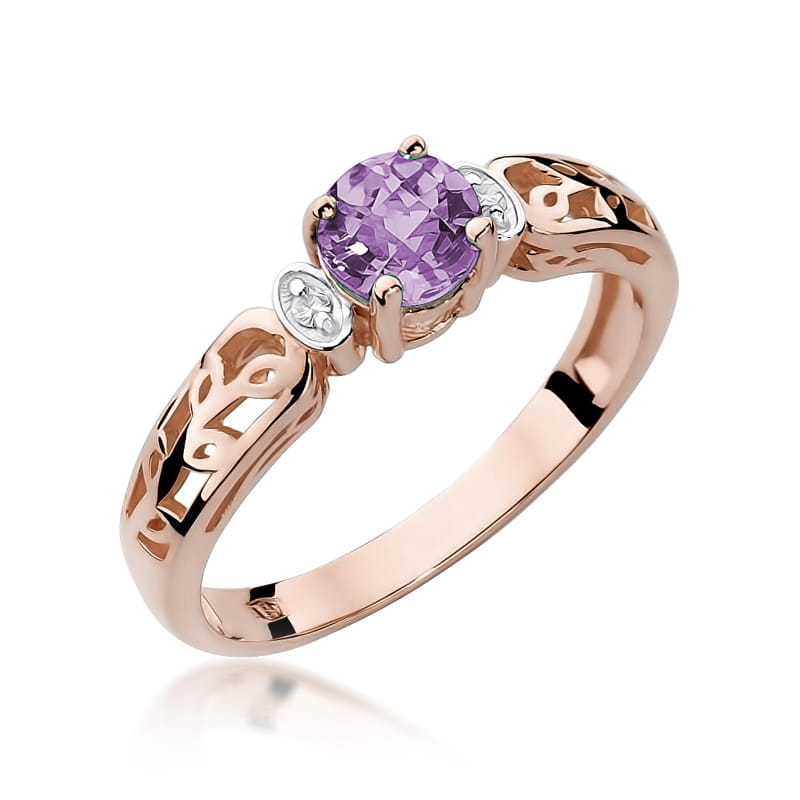 Gold Ring With Amethyst And Diamonds