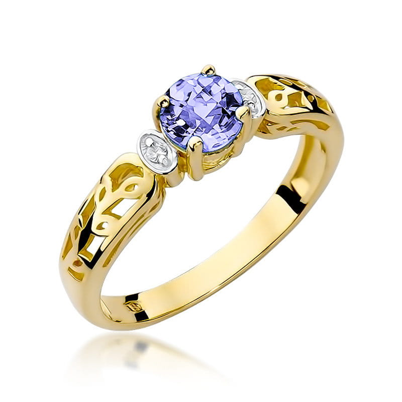 Gold Ring With Tanzanite And Diamonds