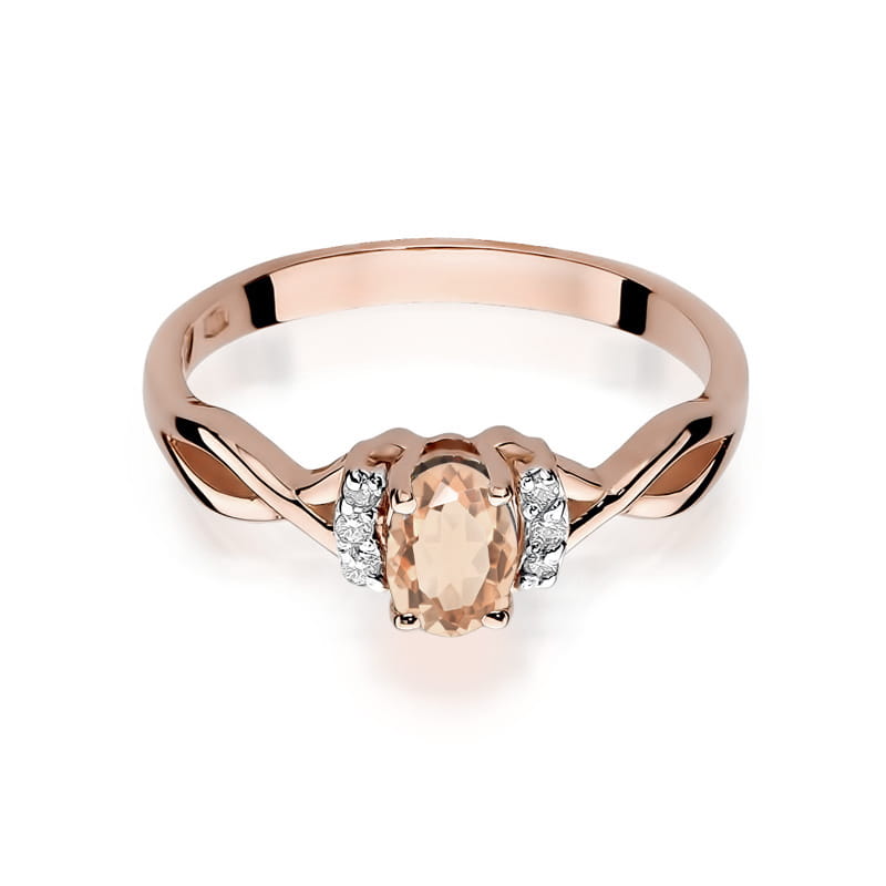 Gold Ring With Morganite And Diamonds