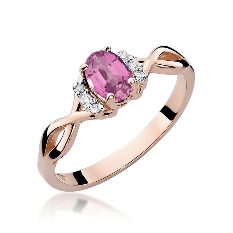 Gold Ring With Pink Sapphire And Diamonds