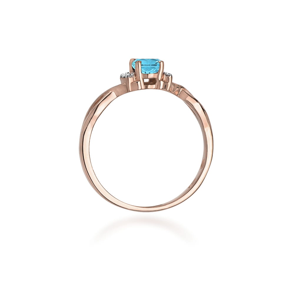Gold Ring With Topaz And Diamonds