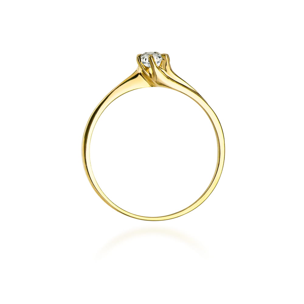 Gold Ring With Diamond