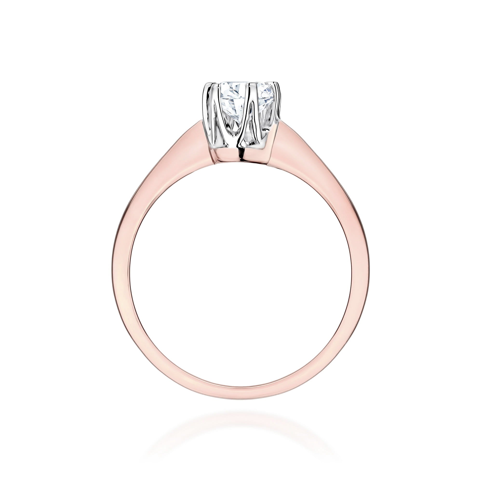 Gold Ring With Lab-Grown Diamond