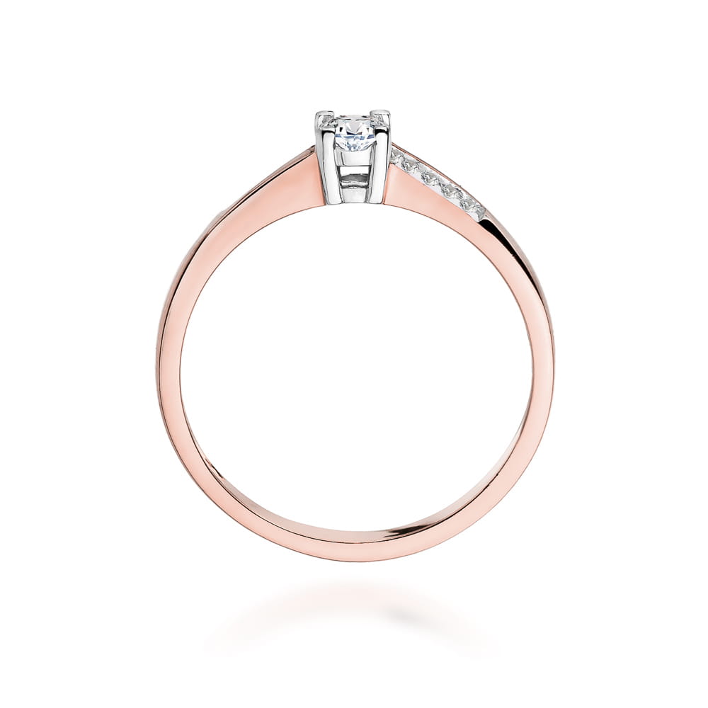 Gold Ring With Diamond