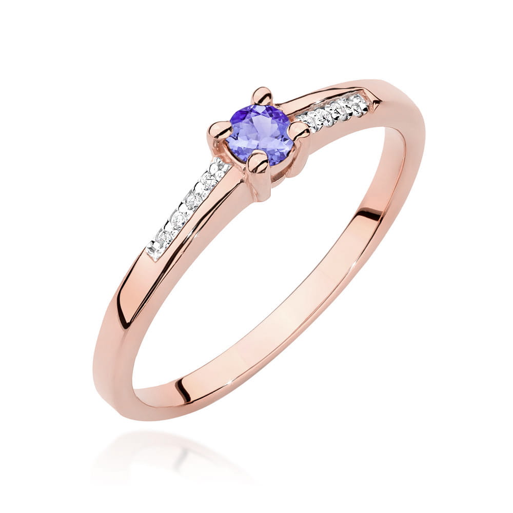 Gold Ring With Tanzanite And Diamonds