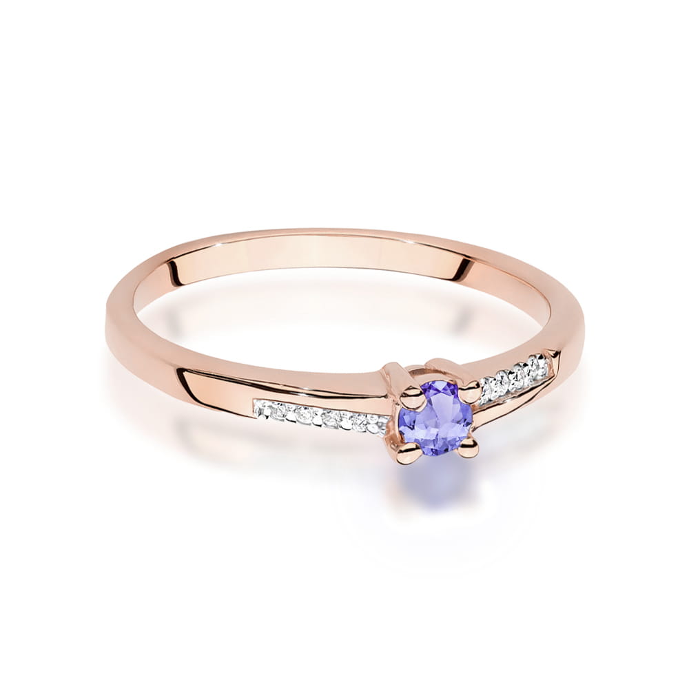 Gold Ring With Tanzanite And Diamonds