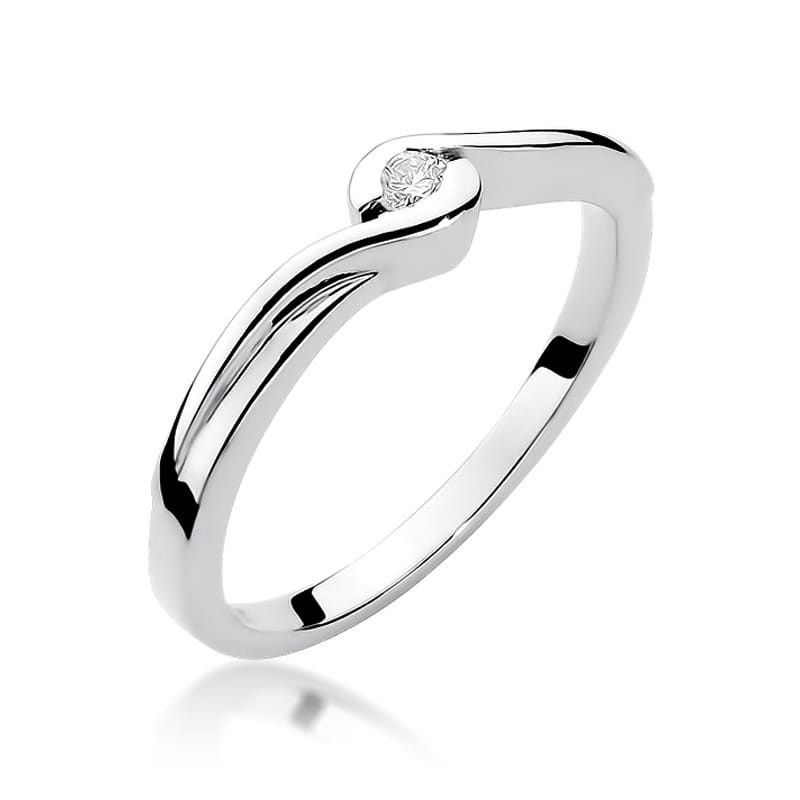 Gold Ring With Diamond