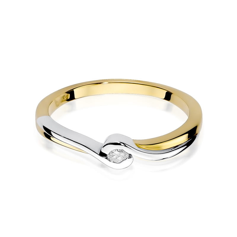 Gold Ring With Diamond