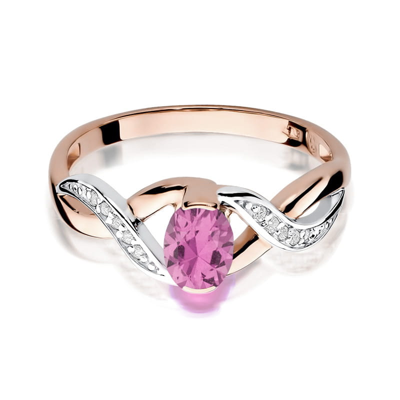 Gold Ring With Pink Sapphire And Diamonds