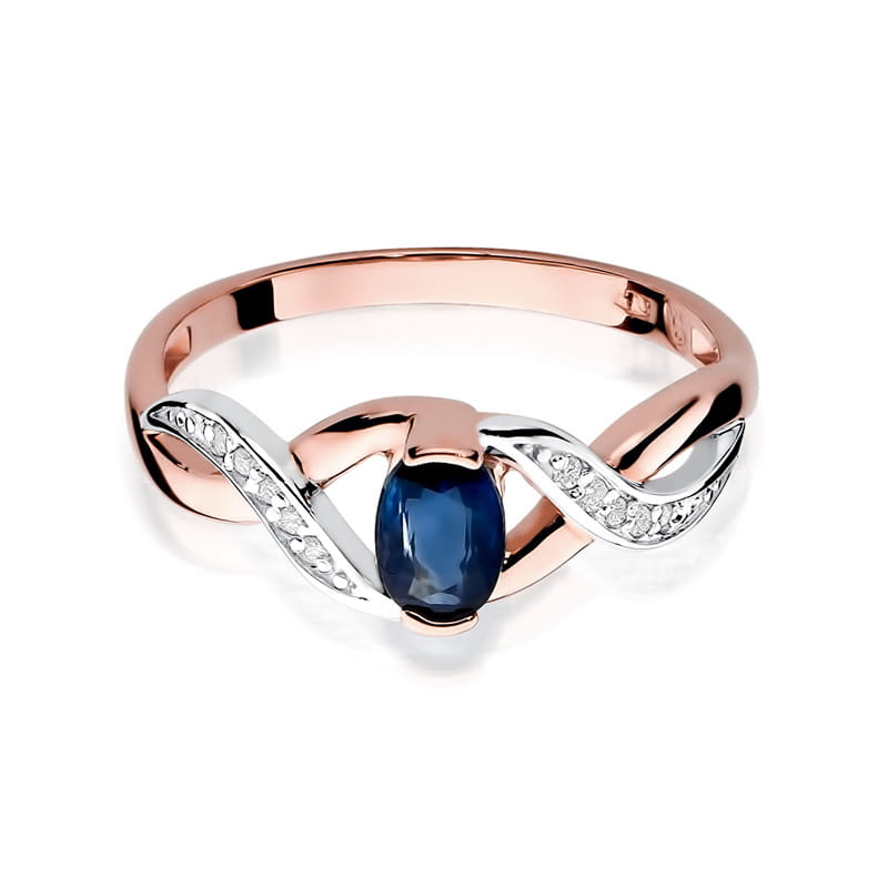 Gold Ring With Sapphire And Diamonds