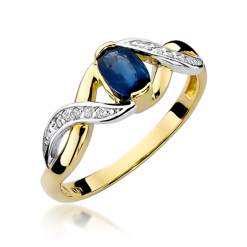 Gold Ring With Sapphire And Diamonds