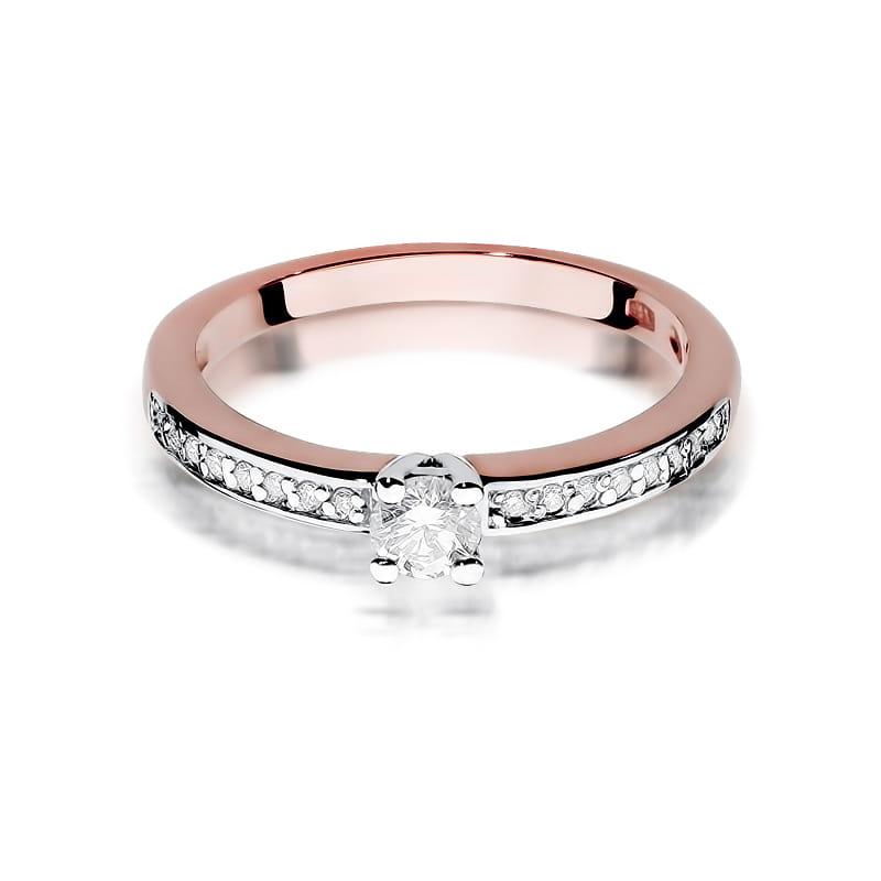 Gold Ring With Diamonds