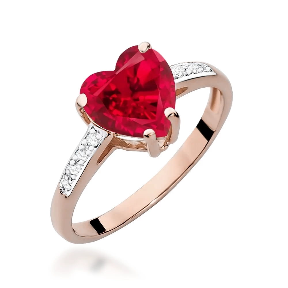 Gold Ring With Ruby And Diamonds