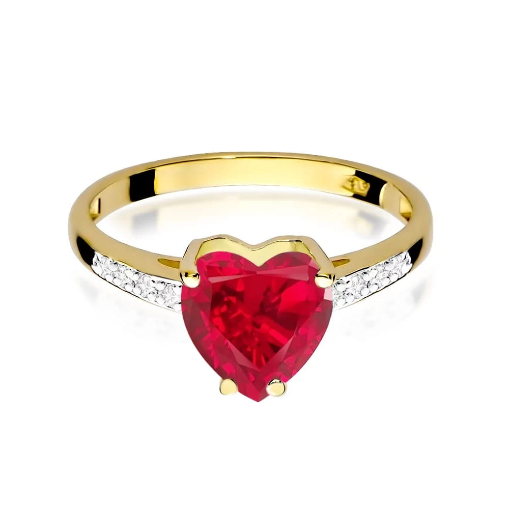 Gold Ring With Ruby And Diamonds
