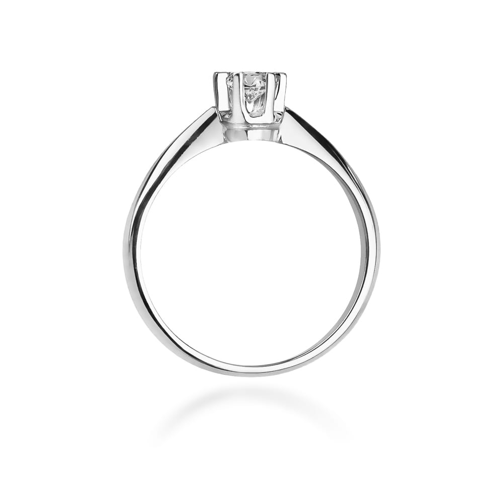 Gold Ring With Diamond