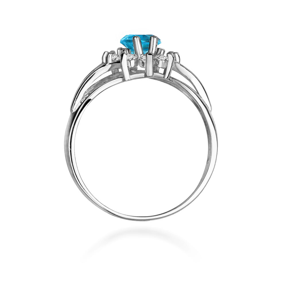 Gold Ring With Topaz And Diamonds