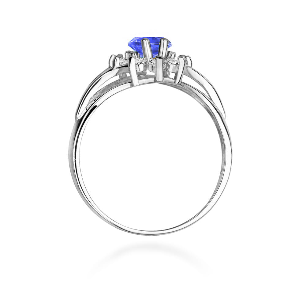 Gold Ring With Tanzanite And Diamonds
