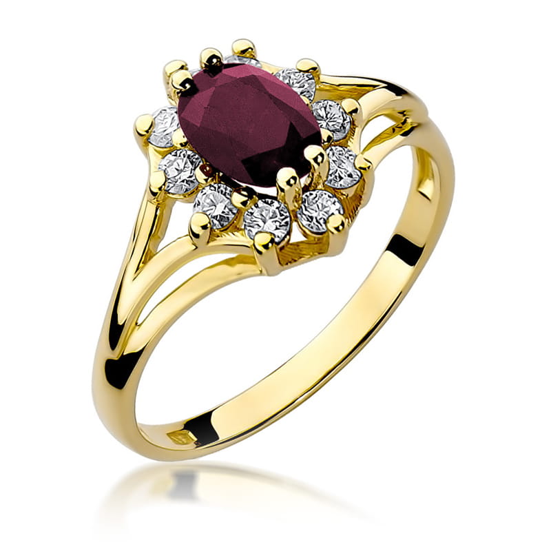 Gold Ring With Ruby And Diamonds