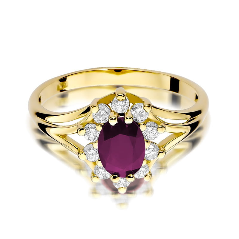 Gold Ring With Ruby And Diamonds