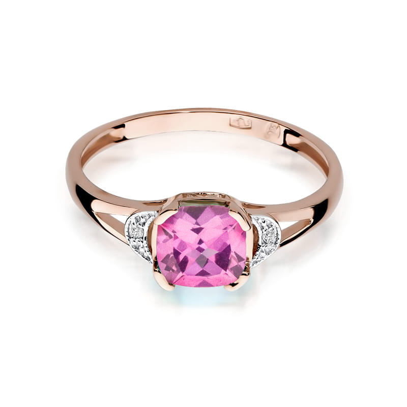 Gold Ring With Pink Topaz And Diamonds