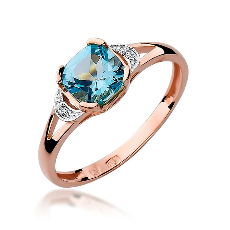 Gold Ring With Topaz And Diamonds