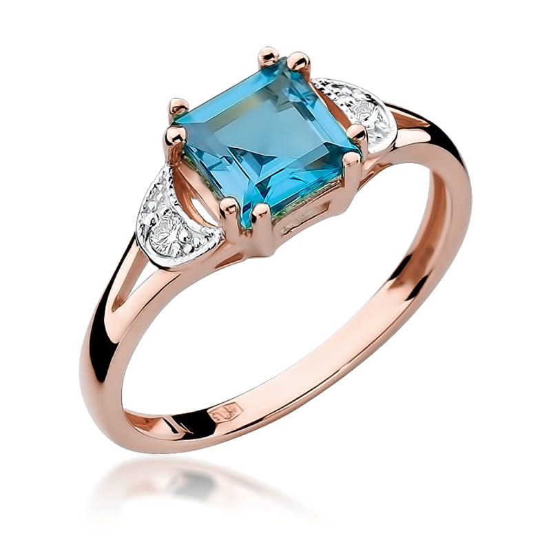 Gold Ring With Topaz And Diamonds
