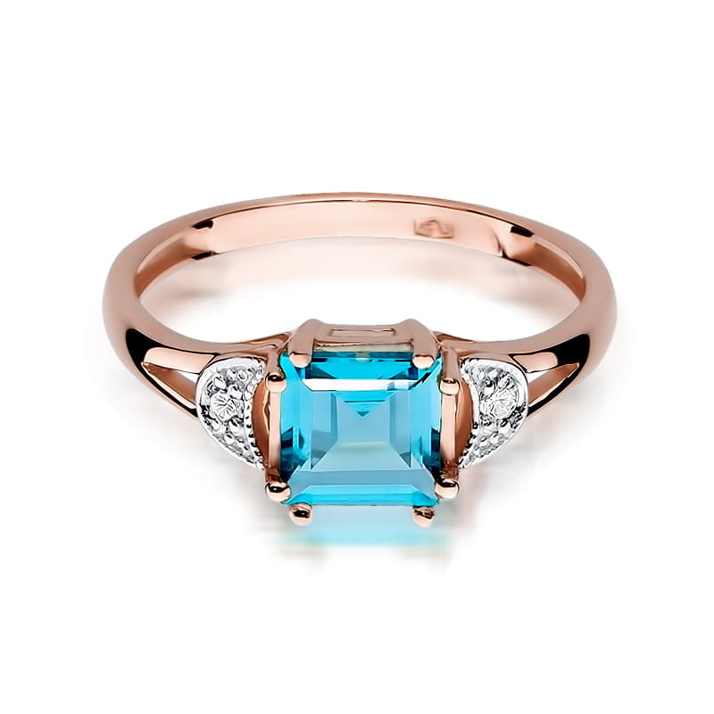 Gold Ring With Topaz And Diamonds