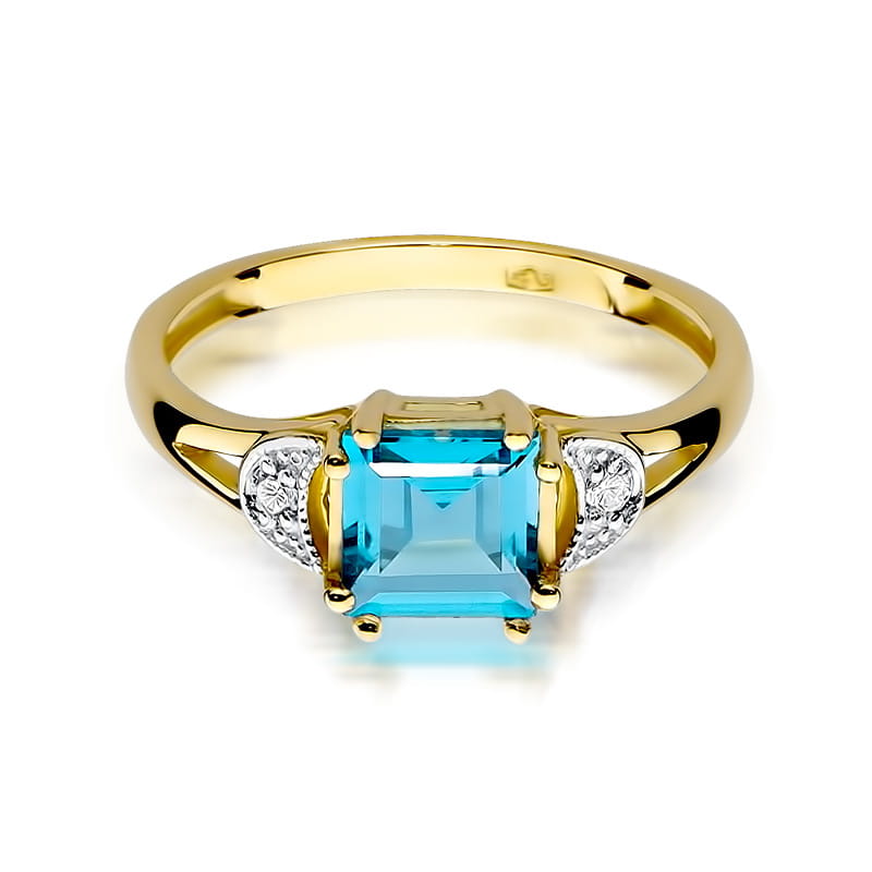 Gold Ring With Topaz And Diamonds