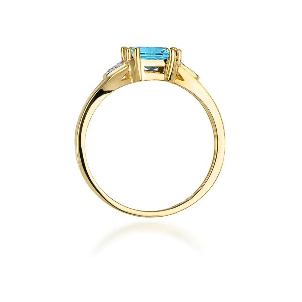 Gold Ring With Topaz And Diamonds