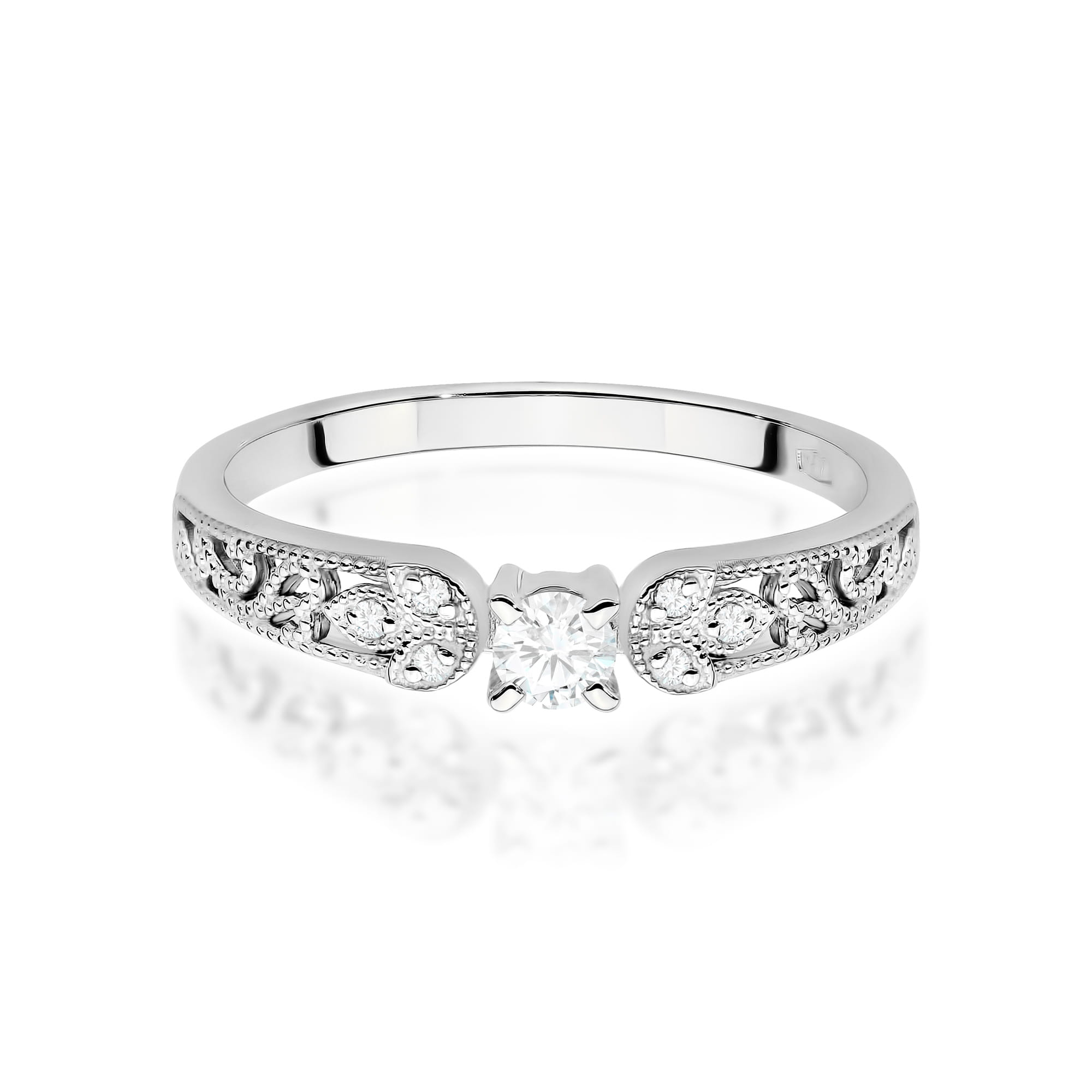 Auksinis Žiedas Su Labaratoriniais Deimantais