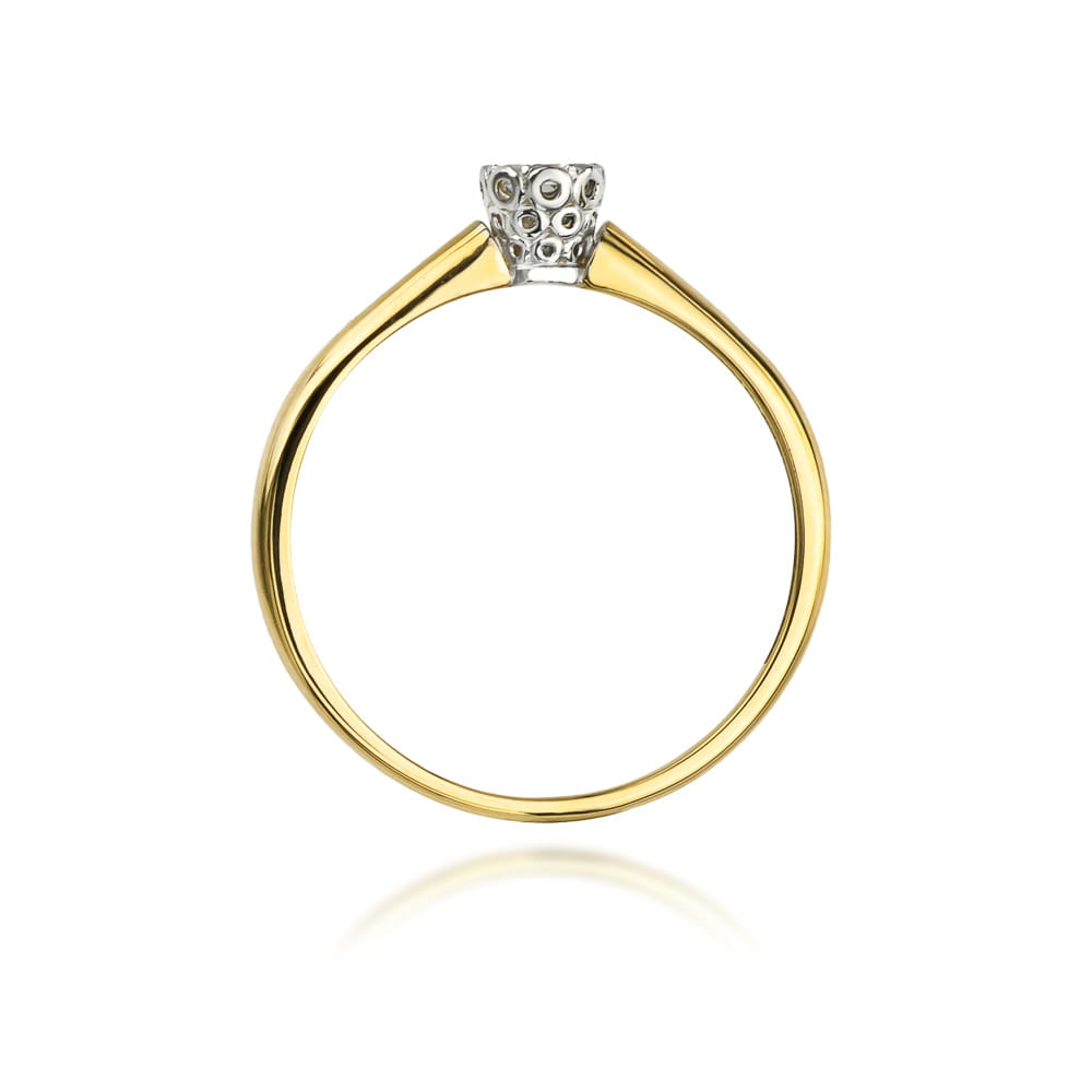 Gold Ring With Diamond